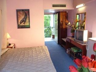 Riviera Resort Pattaya - Deluxe Room