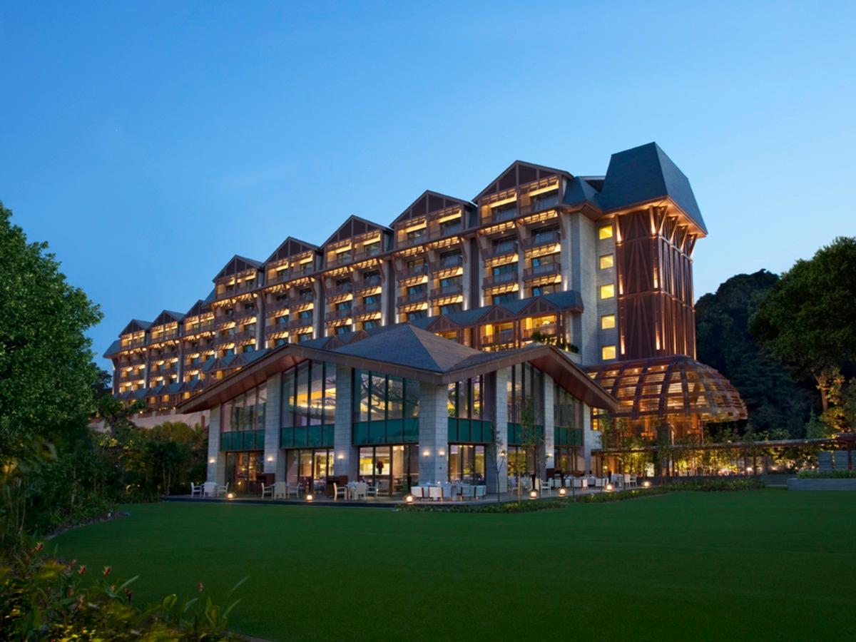 โรงแรม รีสอร์ท เวิลด์ เซนโตซา อิควาเรียส   (Resorts World Sentosa - Equarius Hotel)